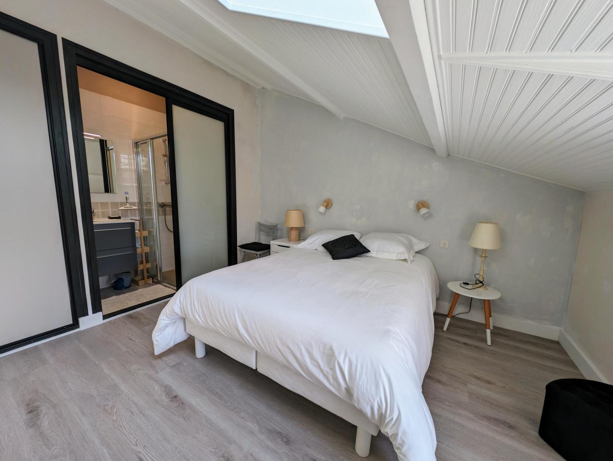 Maison Spacieuse Avec Jardin Proche Plage & Centre ปอร์นิก ภายนอก รูปภาพ